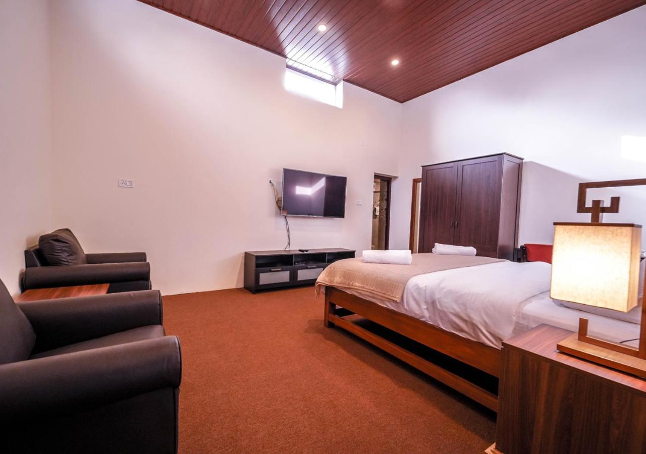 Lauriston Ooty Town Heritage Bungalow By Voye Homes מראה חיצוני תמונה